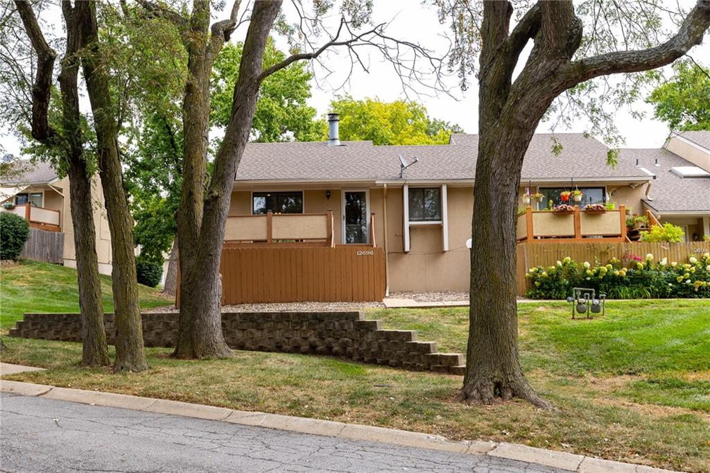 Listing Photo MLS #HMS2571714