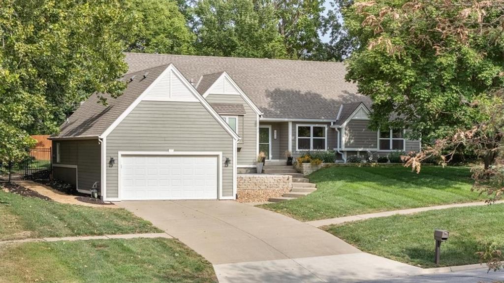 Listing Photo MLS #HMS2571741