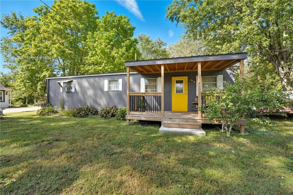Listing Photo MLS #HMS2571747