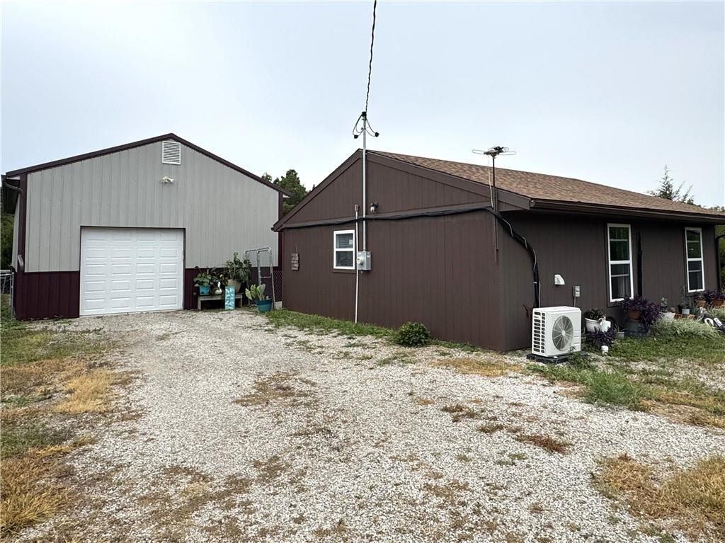 Listing Photo MLS #HMS2571877