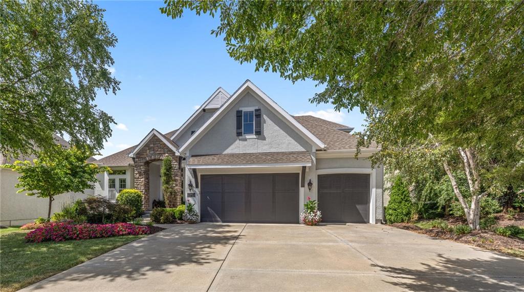 Listing Photo MLS #HMS2572099