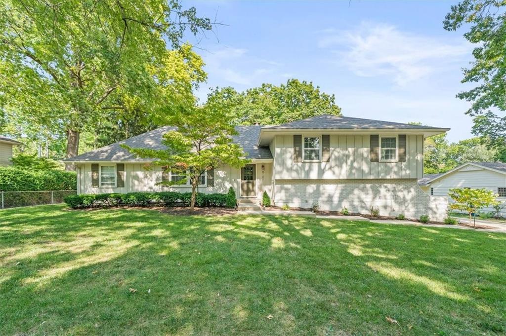 Listing Photo MLS #HMS2572182