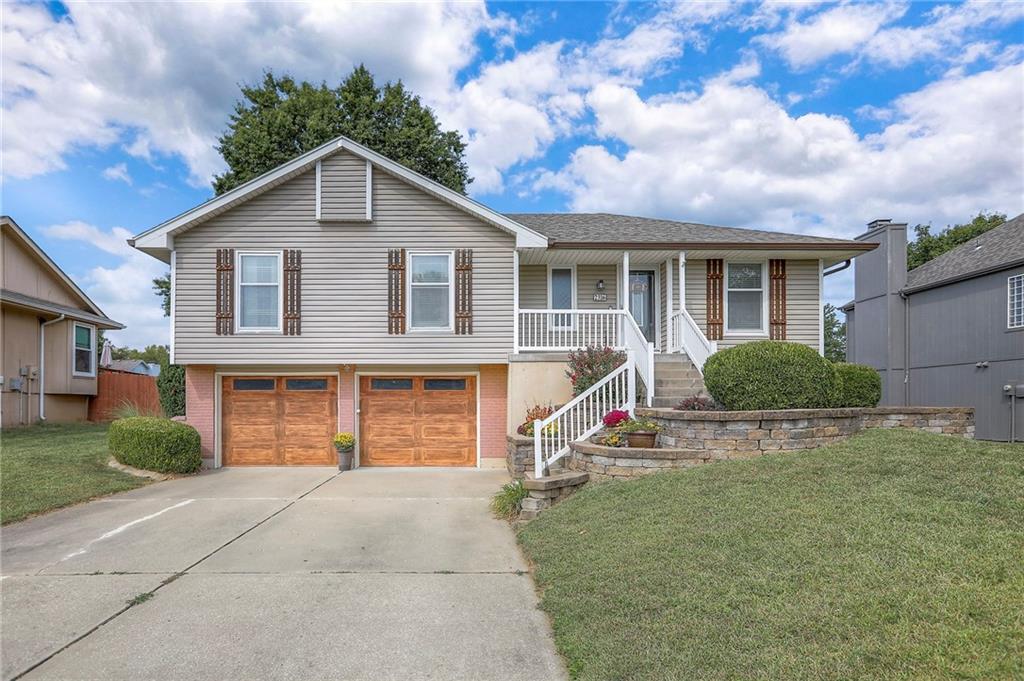Listing Photo MLS #HMS2572198