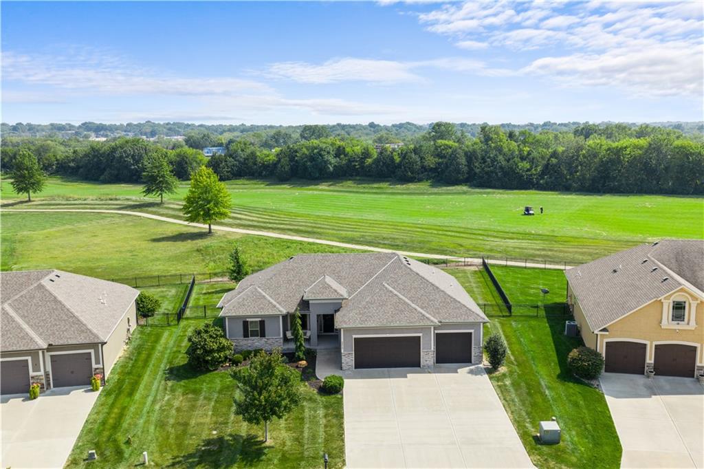 Listing Photo MLS #HMS2572315
