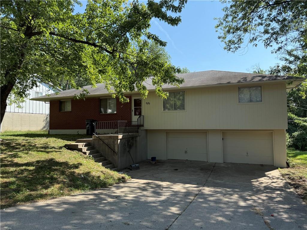Listing Photo MLS #HMS2572610