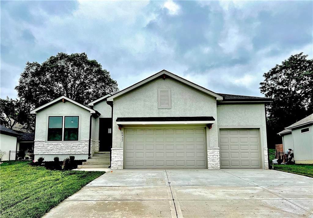 Listing Photo MLS #HMS2572650