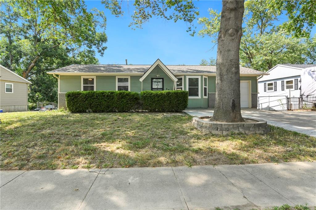 Listing Photo MLS #HMS2572715
