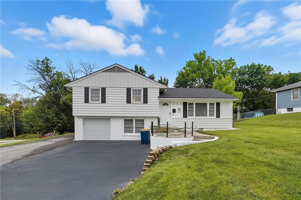 Listing Photo MLS #HMS2574136
