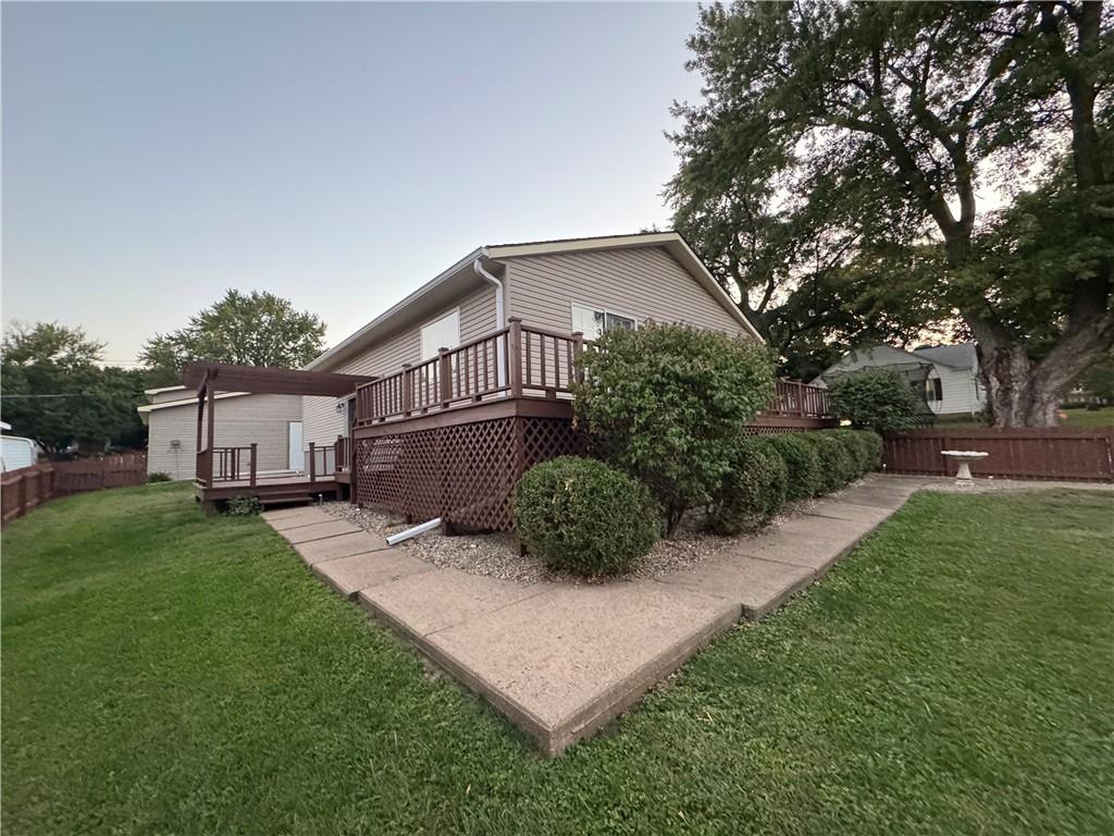 Listing Photo MLS #HMS2574430