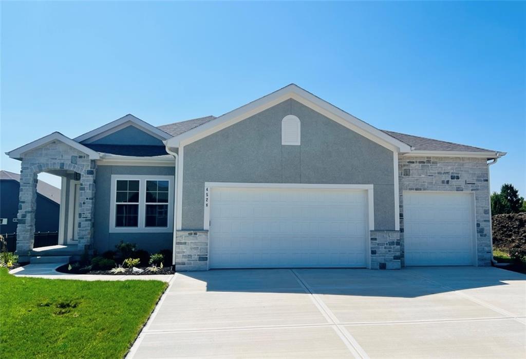 Listing Photo MLS #HMS2574695