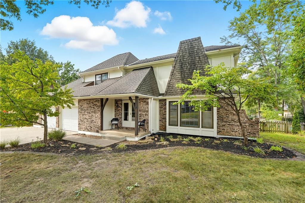 Listing Photo MLS #HMS2575025