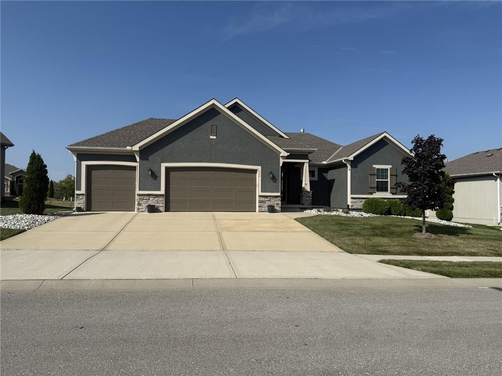 Listing Photo MLS #HMS2575281