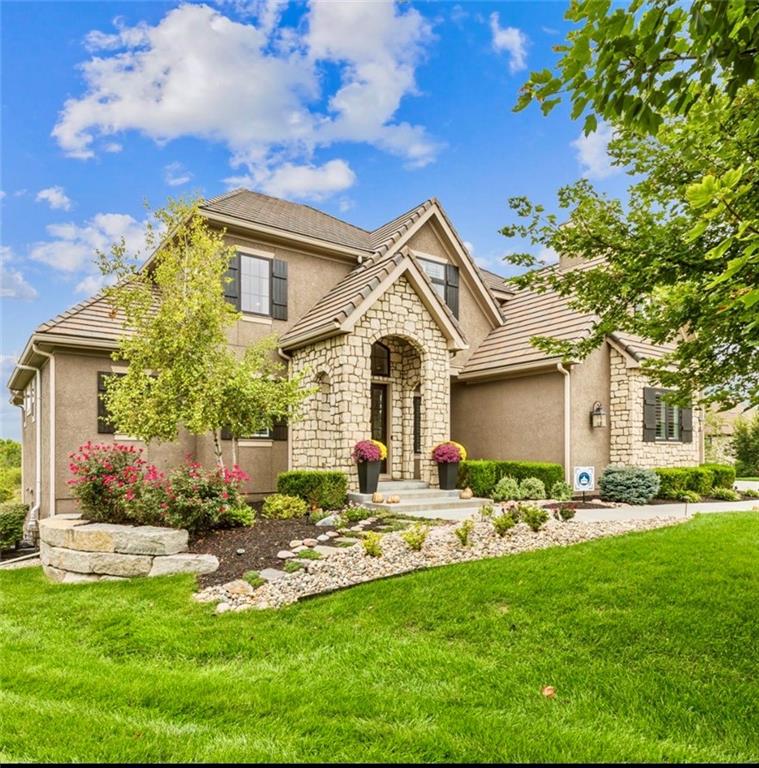Listing Photo MLS #HMS2575488