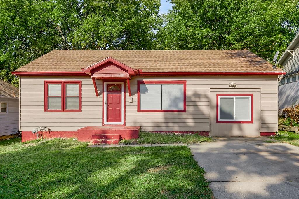 Listing Photo MLS #HMS2575556