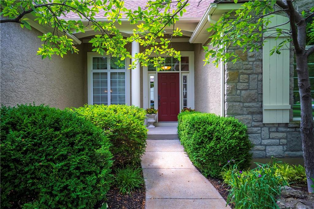 Listing Photo MLS #HMS2575558
