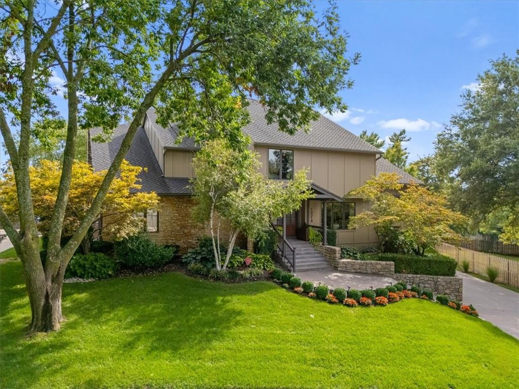 Listing Photo MLS #HMS2575648
