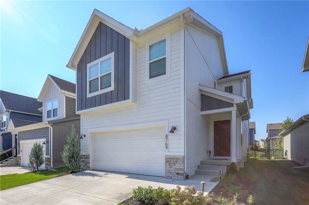 Listing Photo MLS #HMS2575660