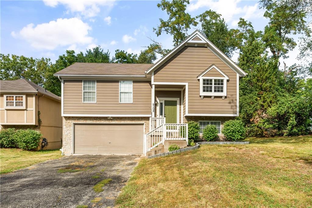 Listing Photo MLS #HMS2575745