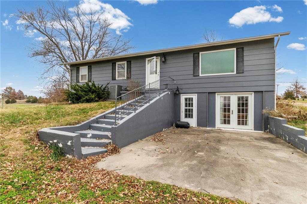 Listing Photo MLS #HMS2575780