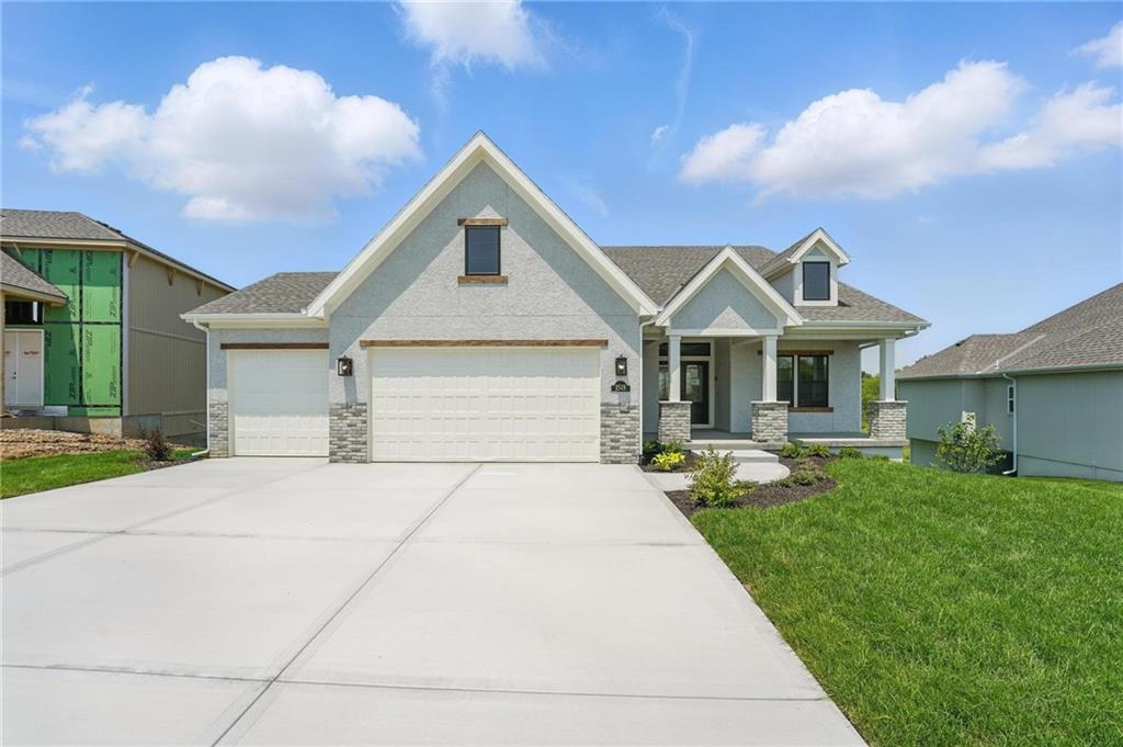 Listing Photo MLS #HMS2575796