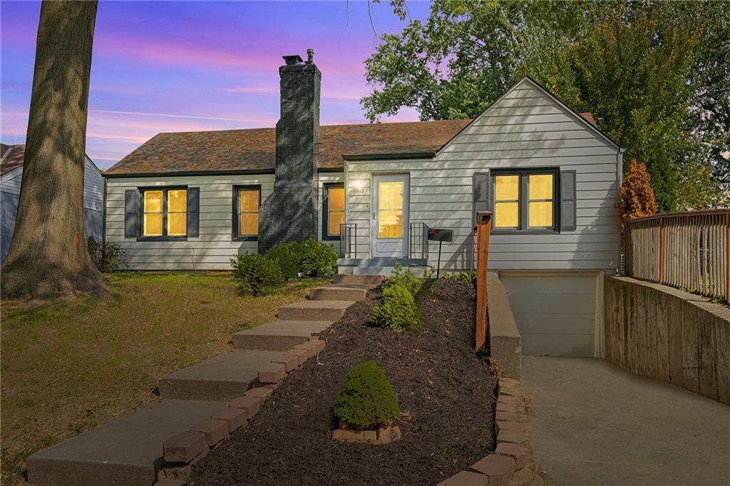 Listing Photo MLS #HMS2575932