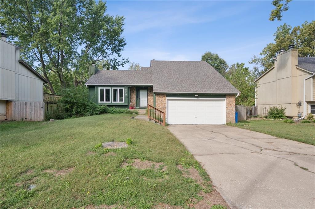 Listing Photo MLS #HMS2575963