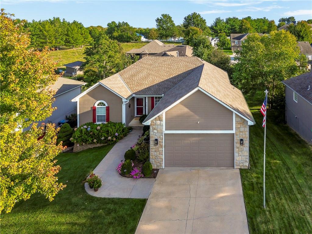 Listing Photo MLS #HMS2576131