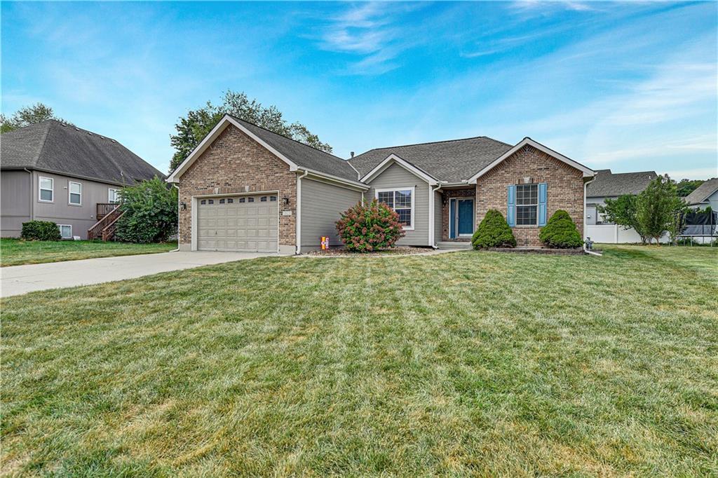 Listing Photo MLS #HMS2576272