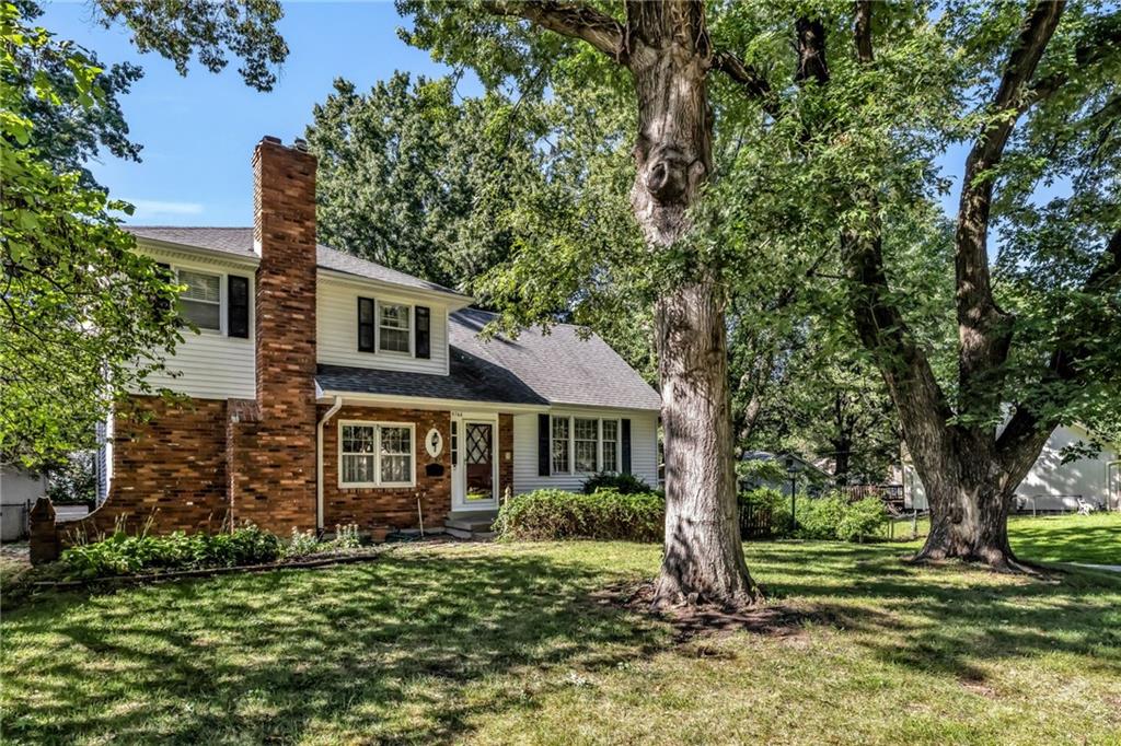 Listing Photo MLS #HMS2576278