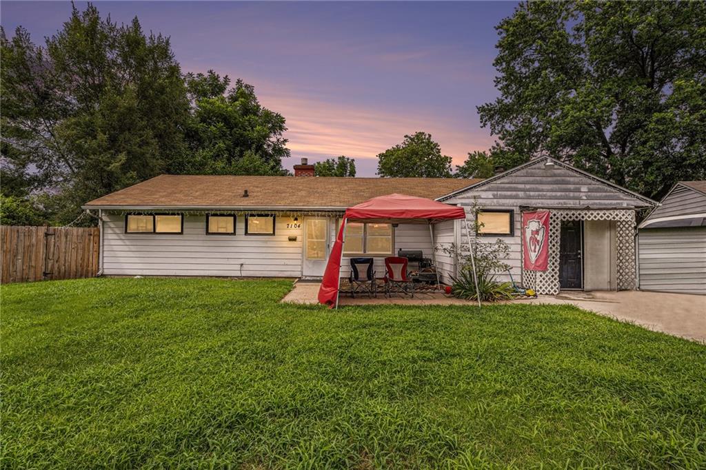 Listing Photo MLS #HMS2576610