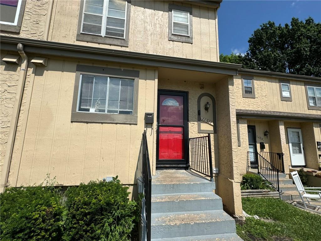 Listing Photo MLS #HMS2576721