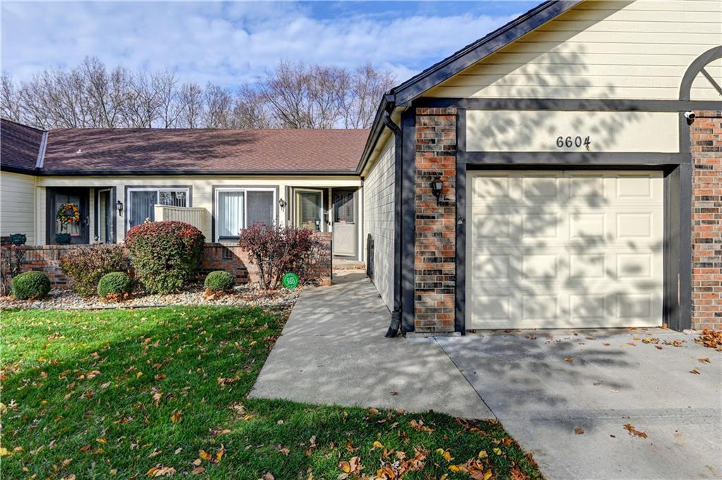 Listing Photo MLS #HMS2576912