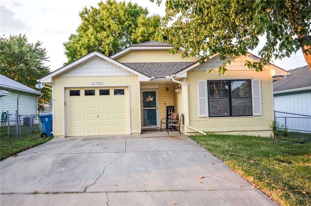 Listing Photo MLS #HMS2576994