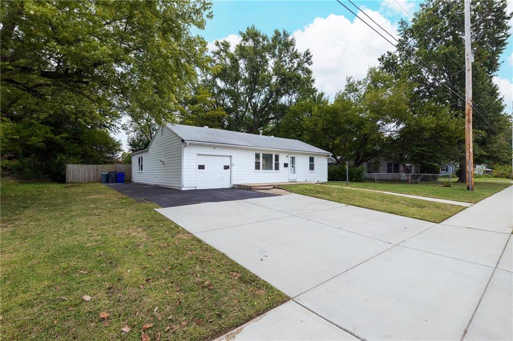 Listing Photo MLS #HMS2577090