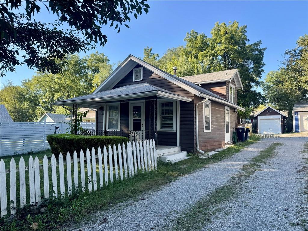 Listing Photo MLS #HMS2577099