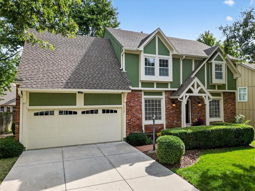 Listing Photo MLS #HMS2577103