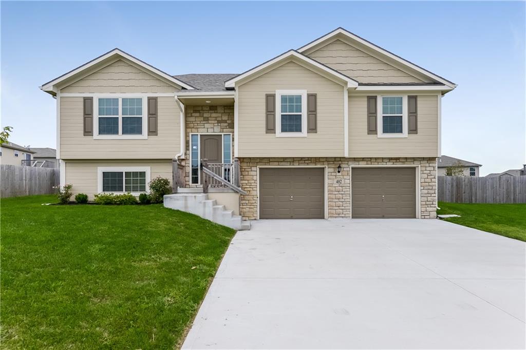 Listing Photo MLS #HMS2577175
