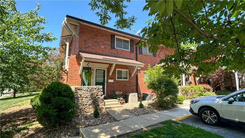 Listing Photo MLS #HMS2577178