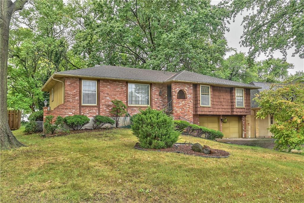 Listing Photo MLS #HMS2577307