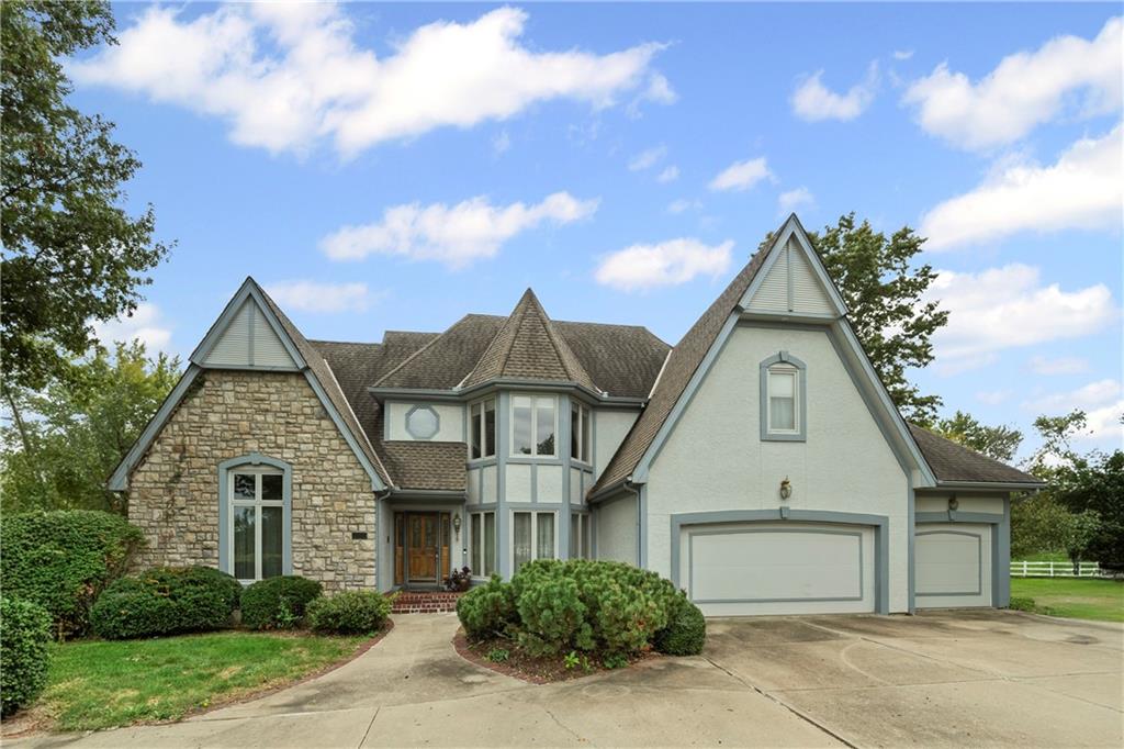 Listing Photo MLS #HMS2577382