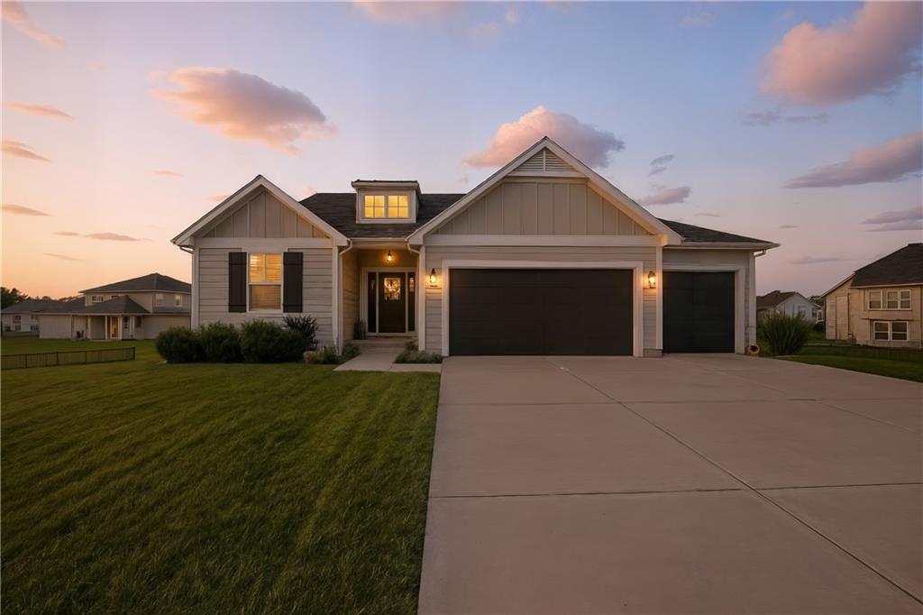 Listing Photo MLS #HMS2577456