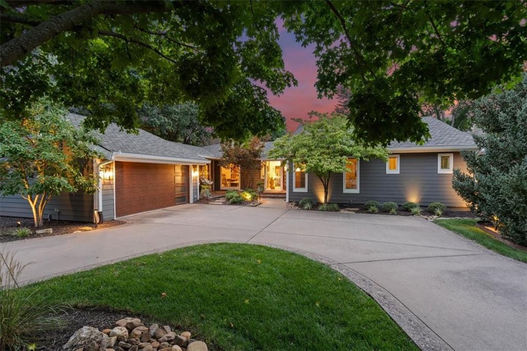 Listing Photo MLS #HMS2577538
