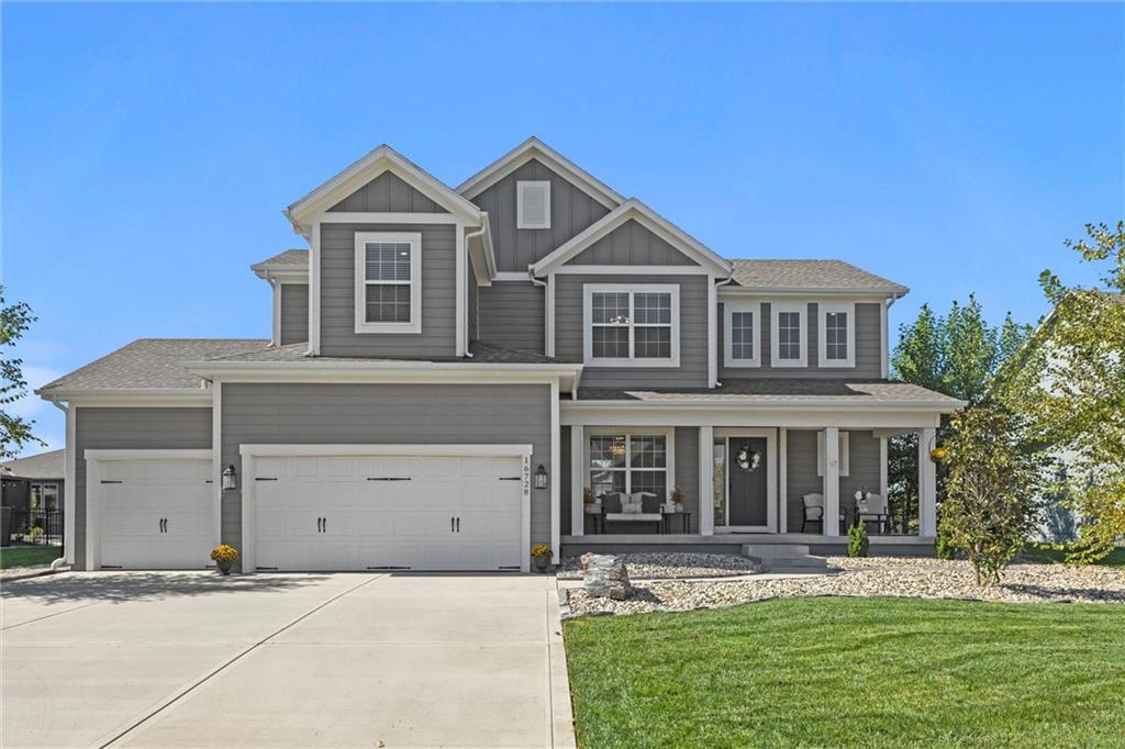 Listing Photo MLS #HMS2577664