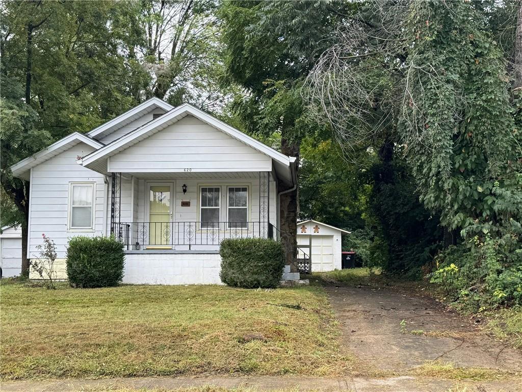Listing Photo MLS #HMS2577679