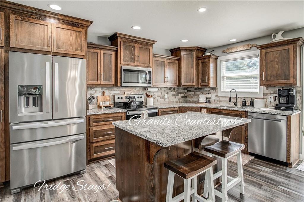 Listing Photo MLS #HMS2577689