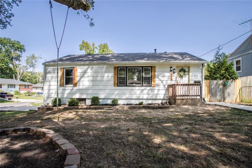 Listing Photo MLS #HMS2577709