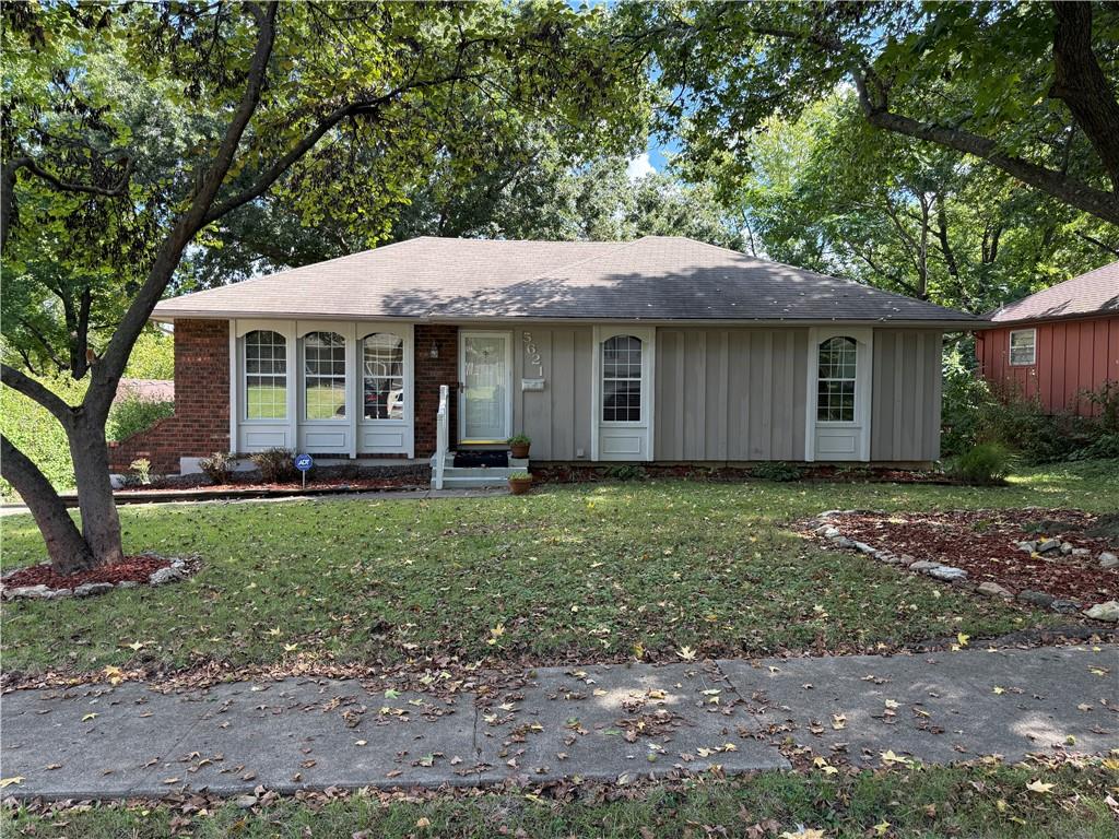 Listing Photo MLS #HMS2577729