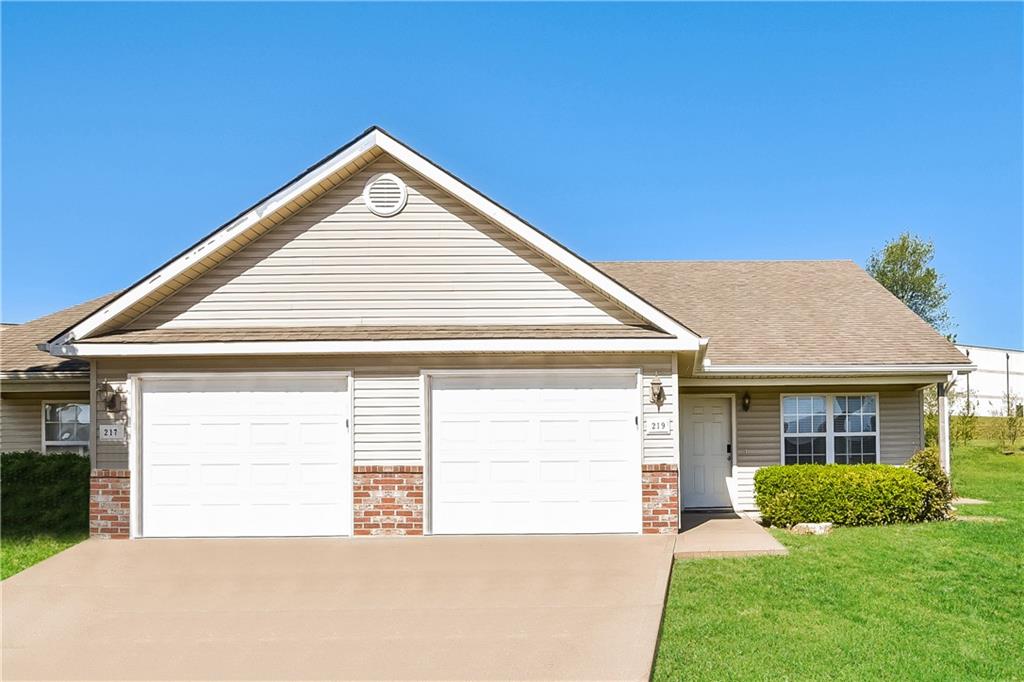 Listing Photo MLS #HMS2577787