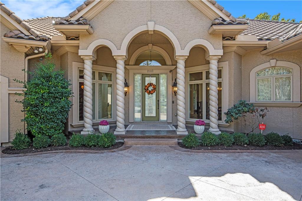 Listing Photo MLS #HMS2577803