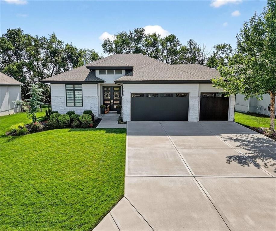 Listing Photo MLS #HMS2577875